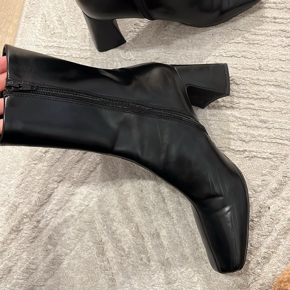 Booties - Picture 4 of 7